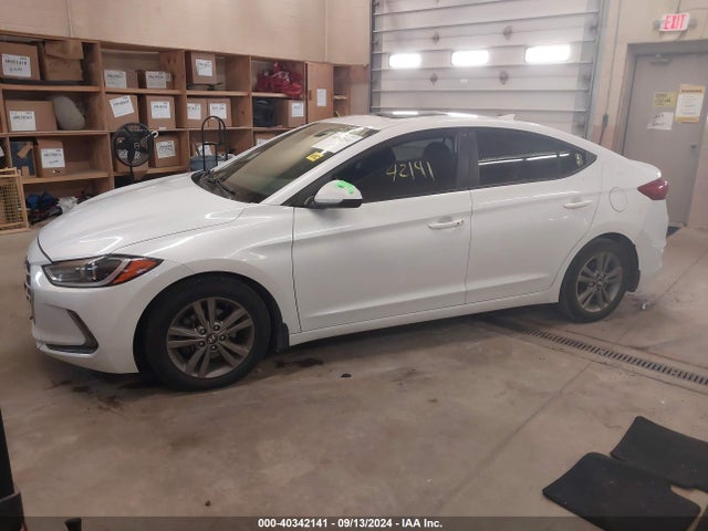 Hyundai Elantra Value Edition 2018 5NPD84LF4JH363780 Image 2