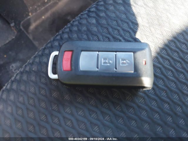 2018 MITSUBISHI OUTLANDER JA4AD3A33JZ062910 Photo 10