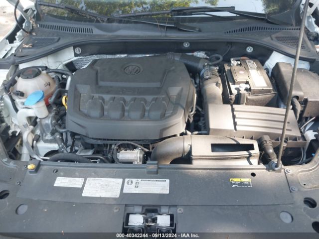 1VWMA7A3XLC024645 Volkswagen Passat 2.0t R-line