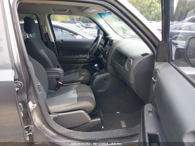 1C4NJPBA7HD207281 Jeep Patriot Sport Fwd