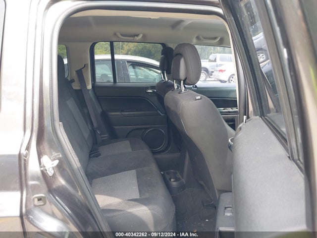 1C4NJPBA7HD207281 Jeep Patriot Sport Fwd