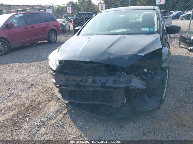 Ford FOCUS SE 2018 1FADP3F2XJL237575 Image 6
