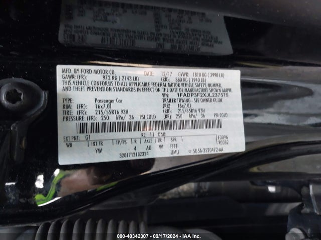 Ford FOCUS SE 2018 1FADP3F2XJL237575 Image 9
