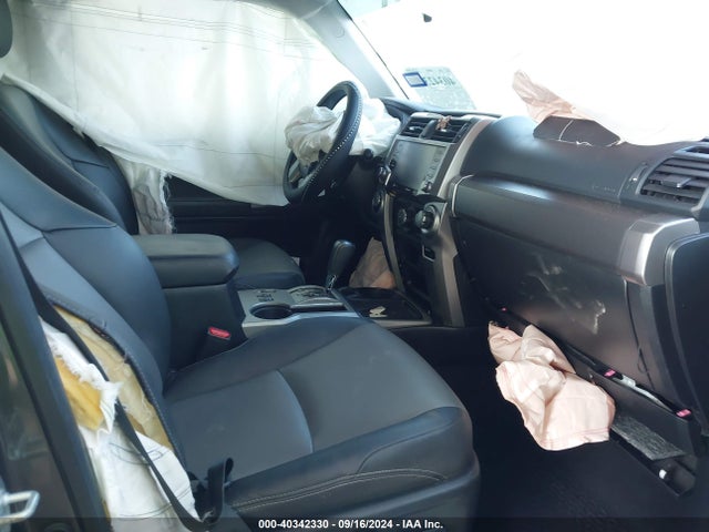 Toyota 4runner Sr5 Premium 2020 JTEZU5JR2L5218157 Image 5