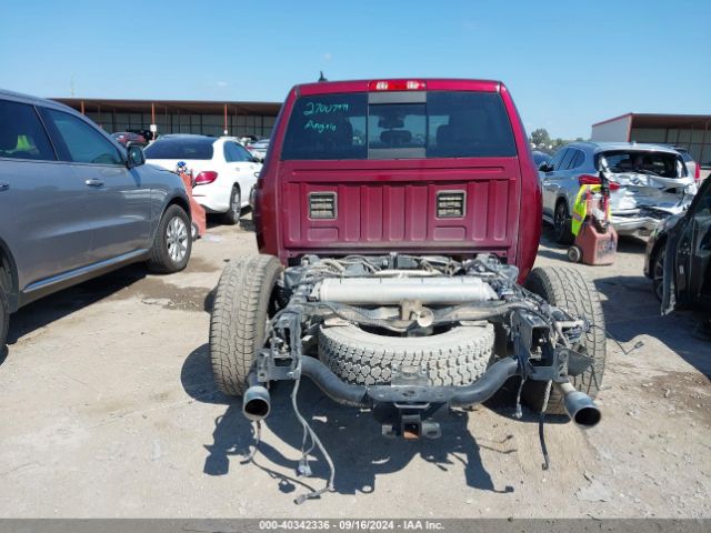 1C6RR7YT9JS102852 RAM 1500 Rebel  4x4 5'7 Box