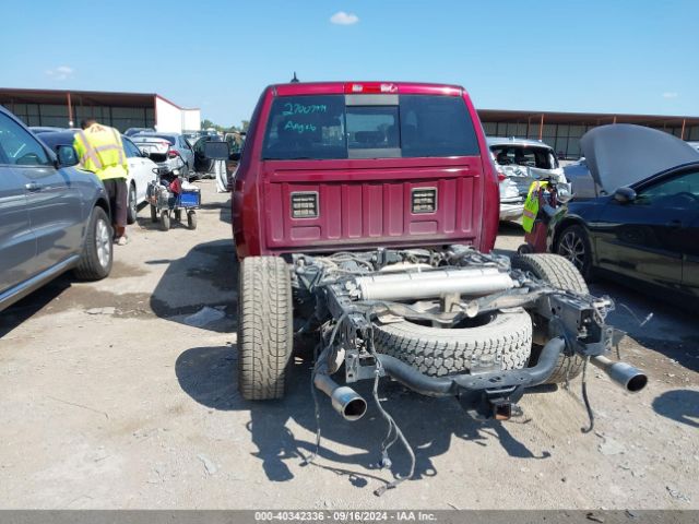 1C6RR7YT9JS102852 RAM 1500 Rebel  4x4 5'7 Box