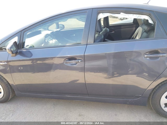 Toyota Prius Four 2014 JTDKN3DU8E1778797 Image 15