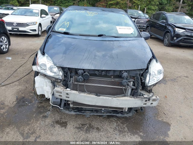Toyota Prius Three 2015 JTDKN3DU5F1873044 Image 12