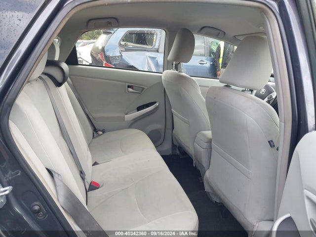 Toyota Prius Three 2015 JTDKN3DU5F1873044 Image 8