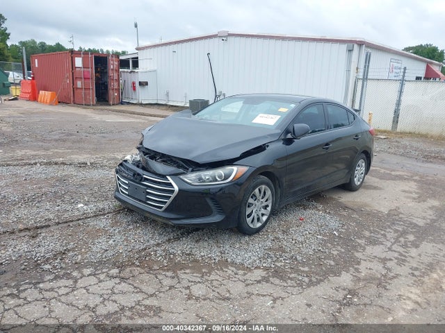 Hyundai ELANTRA SE 2017 5NPD74LF8HH174496 Image 2