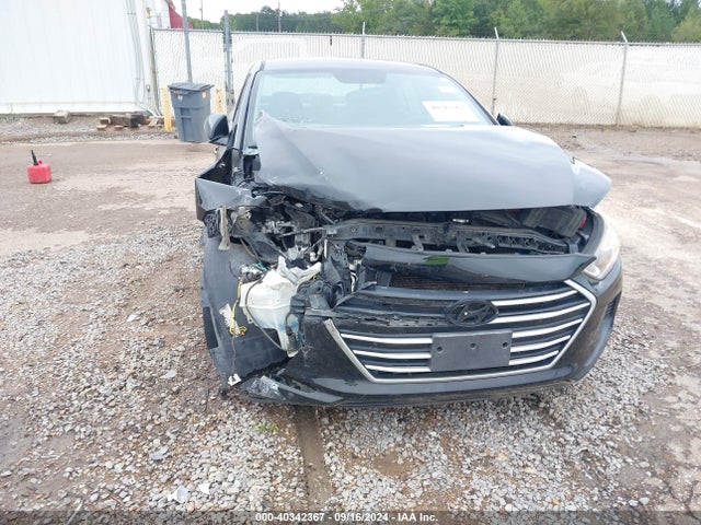 Hyundai ELANTRA SE 2017 5NPD74LF8HH174496 Image 6