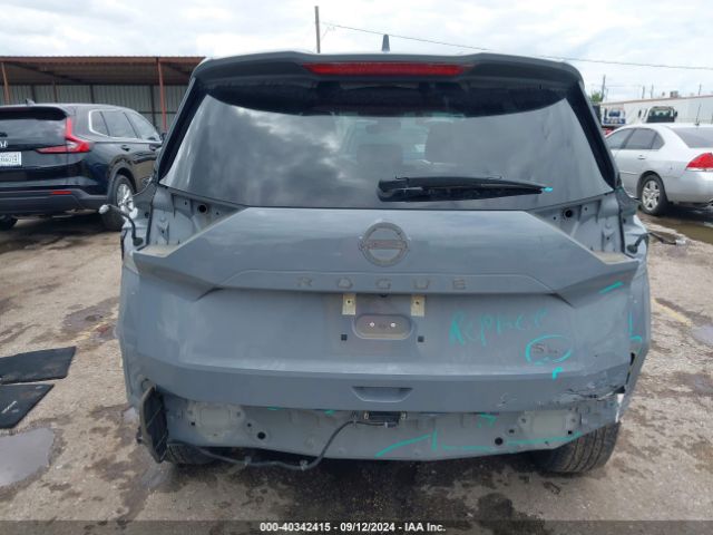 5N1BT3CA5NC687242 Nissan Rogue Sl Fwd