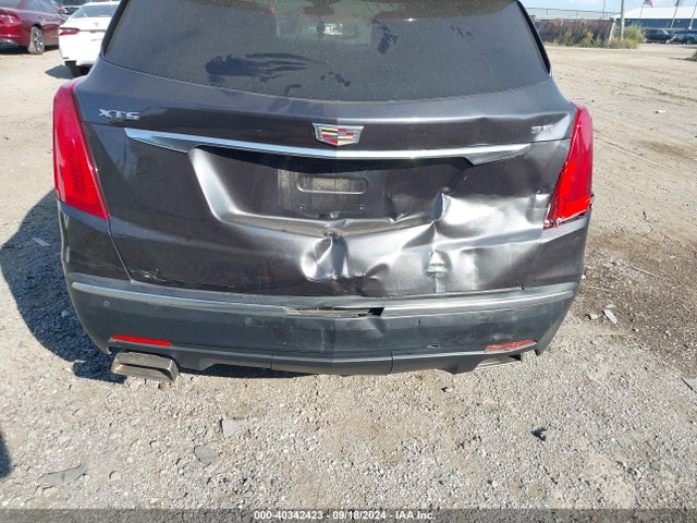 2018 CADILLAC XT5 1GYKNCRSXJZ177307 Photo 5