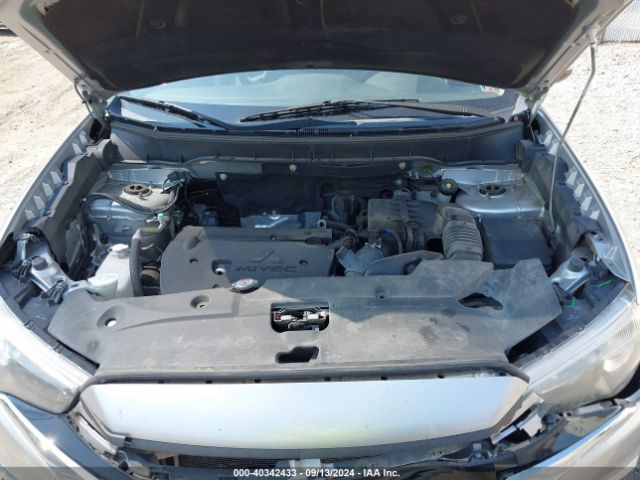 JA4AR3AU2JU010823 Mitsubishi Outlander Sport 2.0 Le