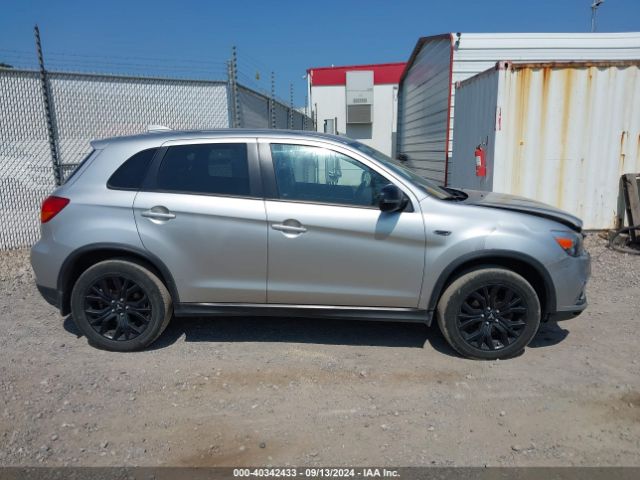 JA4AR3AU2JU010823 Mitsubishi Outlander Sport 2.0 Le