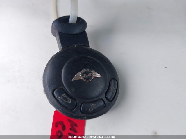 2012 MINI COOPER WMWSU3C51CT543735 Photo 10