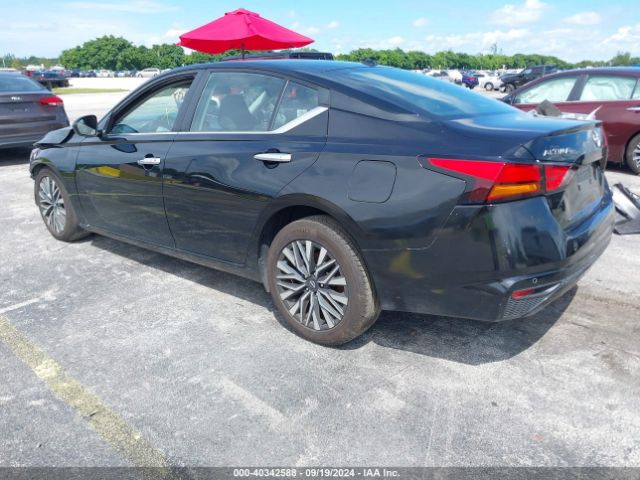 1N4BL4DVXRN321868 Nissan Altima Sv Fwd
