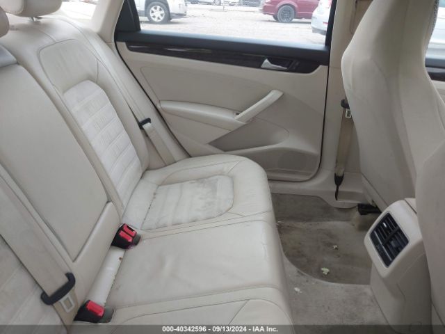 1VWCN7A35EC031795 Volkswagen Passat 2.0l Tdi Sel Premium