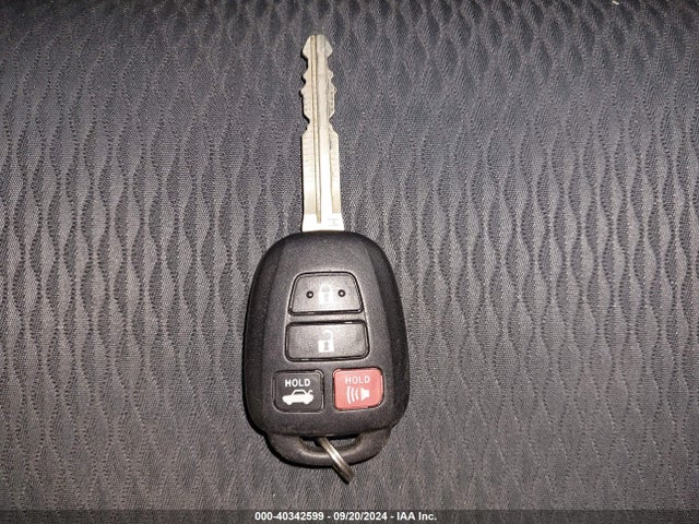 Toyota COROLLA LE 2019 2T1BURHE9KC201731 Image 11