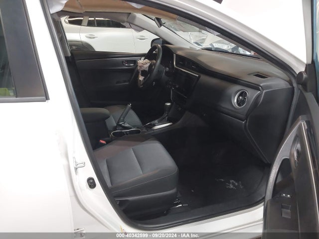 Toyota COROLLA LE 2019 2T1BURHE9KC201731 Image 5