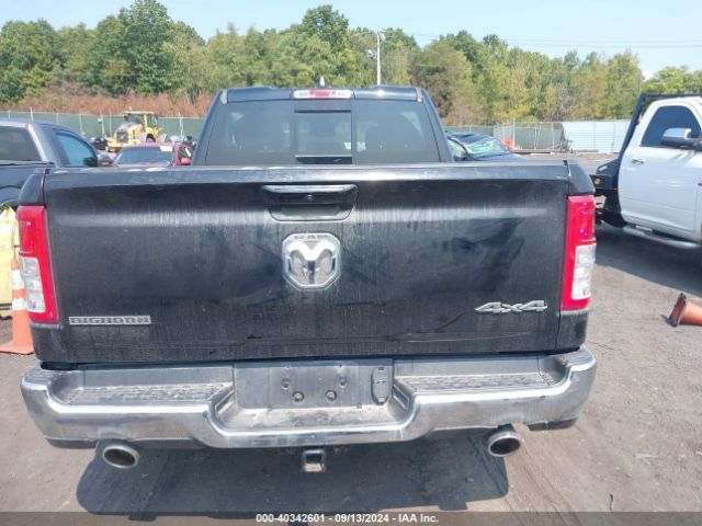1C6SRFBT6MN677806 RAM 1500 Big Horn Quad Cab 4x4 6'4 Box