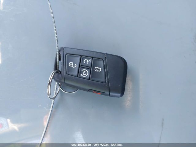 3VV3B7AX2NM115801 Volkswagen Tiguan 2.0t Se