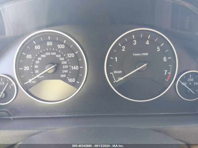 WBA8E1G5XJNU92341 BMW 320i