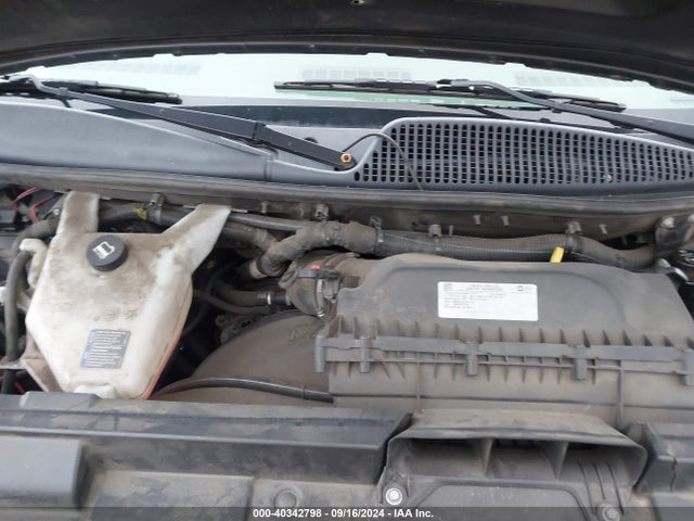 Chevrolet Express 2500 Work Van 2018 1GCWGAFP3J1187259 Image 10