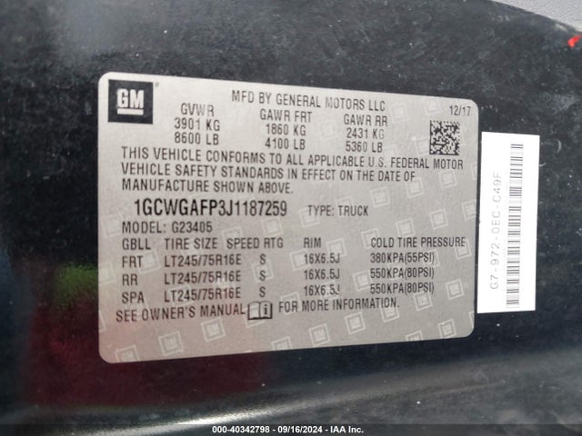 Chevrolet Express 2500 Work Van 2018 1GCWGAFP3J1187259 Image 9