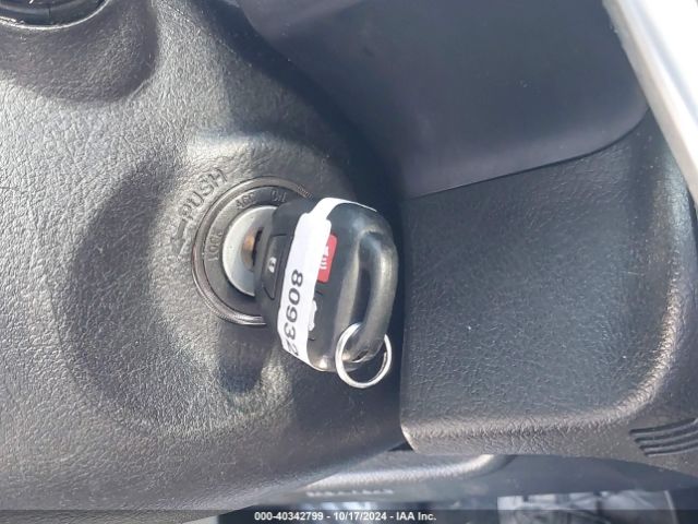 4T1BF1FK8HU786832 Toyota CAMRY LE
