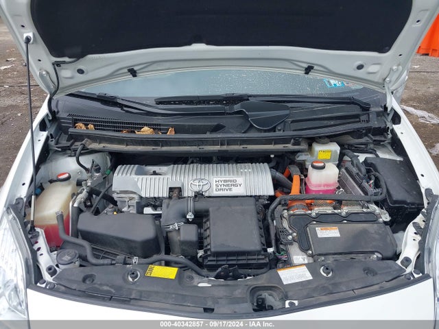 JTDKN3DUXF1907771 Toyota Prius Three