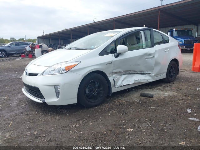 JTDKN3DUXF1907771 Toyota Prius Three