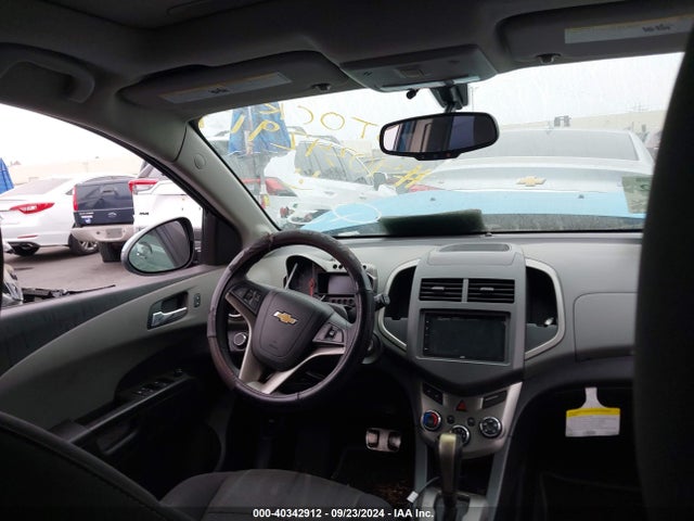 Chevrolet Sonic Lt Auto 2014 1G1JC6SB7E4184651 Image 12