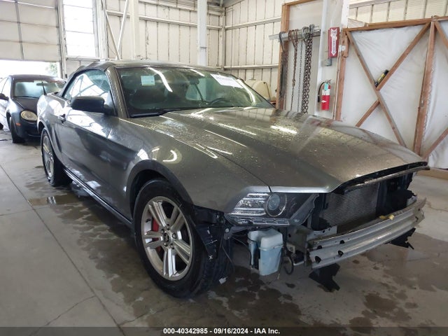 2014 1ZVBP8EM8E5239978 main image