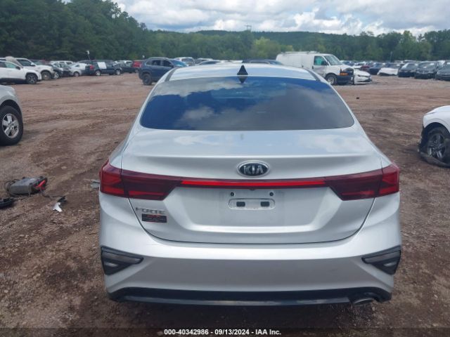 3KPF24AD2LE218353 KIA Forte Lxs