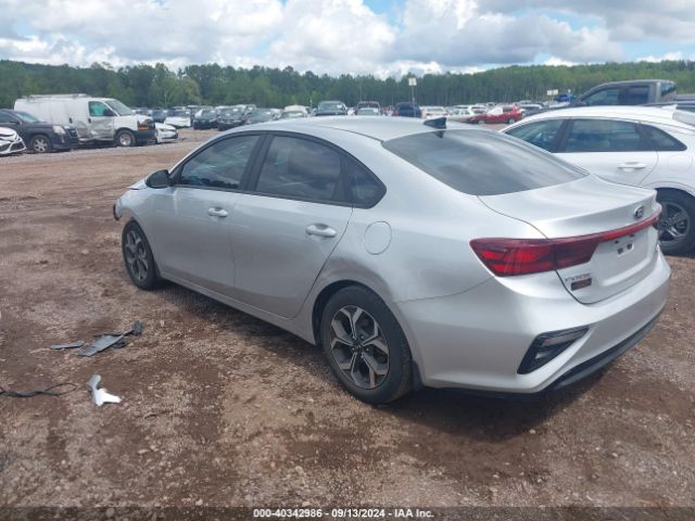 3KPF24AD2LE218353 KIA Forte Lxs