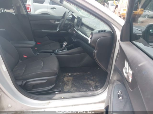 3KPF24AD2LE218353 KIA Forte Lxs