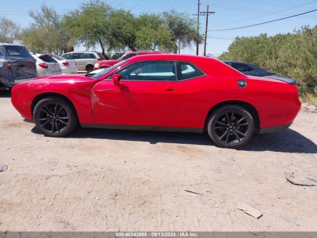 2C3CDZAG9HH633660 Dodge Challenger Sxt