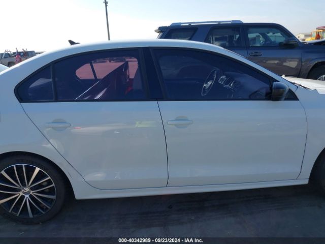 3VWD17AJ5GM301821 Volkswagen Jetta 1.8t Sport
