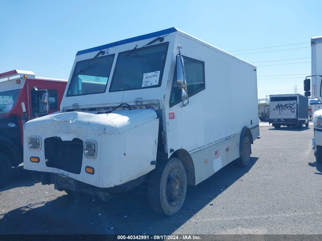 Freightliner Mt45g 2020 4UZAC2EA3LCLY3388 Image 2