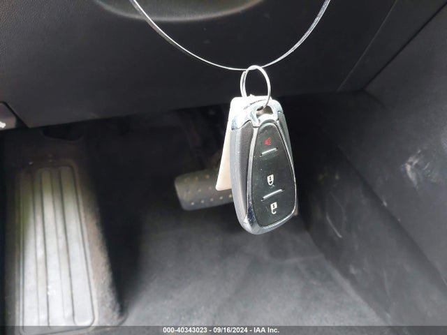 Chevrolet Traverse Ls 2019 1GNERFKW4KJ295219 Image 11