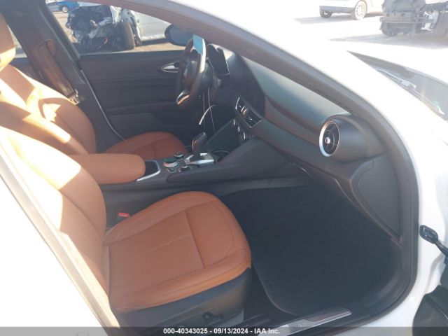 ZARFAMBN7N7662461 Alfa Romeo Giulia Ti Rwd