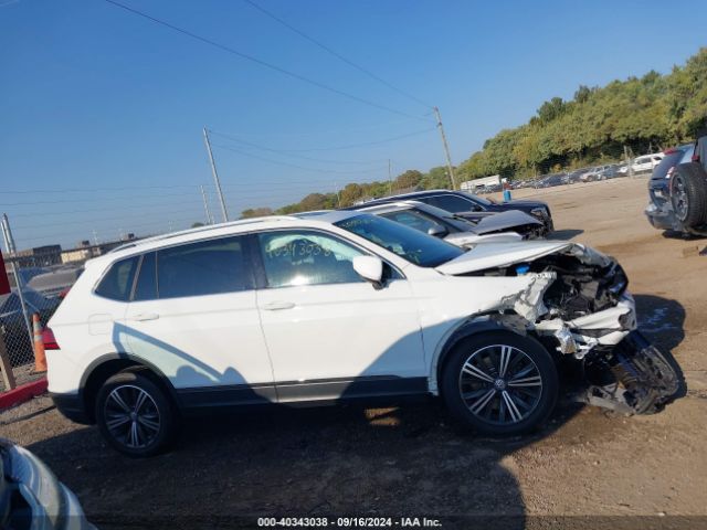 3VV2B7AX7JM066889 Volkswagen Tiguan 2.0t Se/2.0t Sel