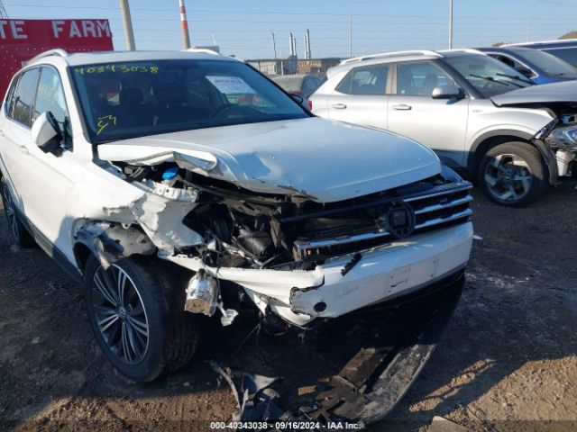 3VV2B7AX7JM066889 Volkswagen Tiguan 2.0t Se/2.0t Sel
