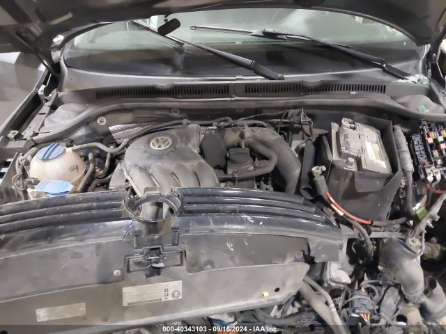 3VW2K7AJ7EM275109 Volkswagen Jetta 2.0l S