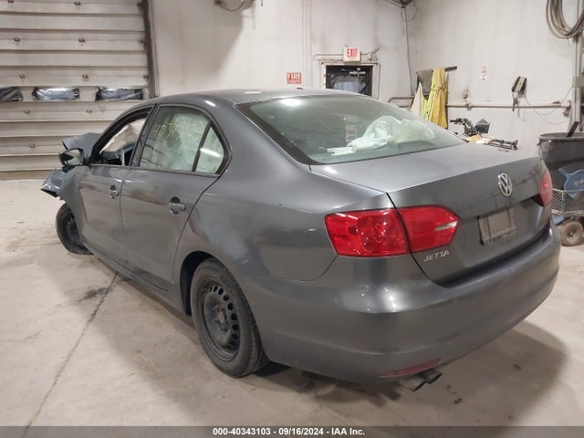 3VW2K7AJ7EM275109 Volkswagen Jetta 2.0l S
