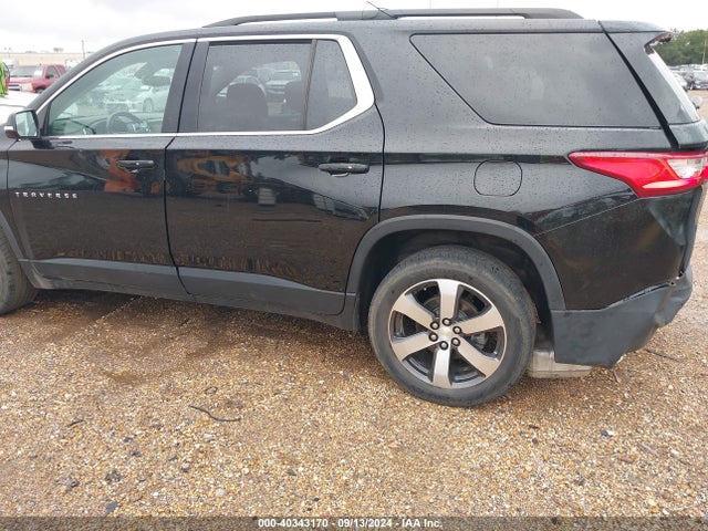 Chevrolet Traverse Lt Leather 2019 1GNERHKW2KJ137604 Image 14