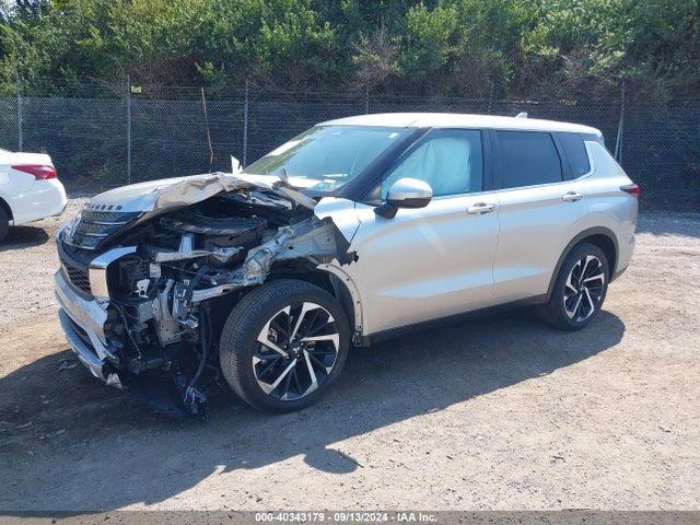 2022 MITSUBISHI OUTLANDER JA4J4UA84NZ010919 Photo 1
