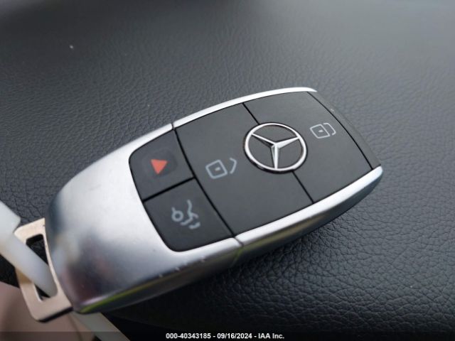W1KWF8DB0MR619465 Mercedes-Benz C 300 Sedan