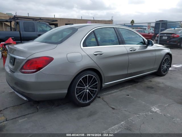 W1KWF8DB0MR619465 Mercedes-Benz C 300 Sedan